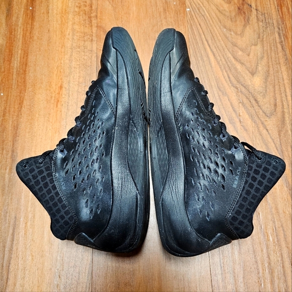 Jordan Rising High - Picture 2 of 13